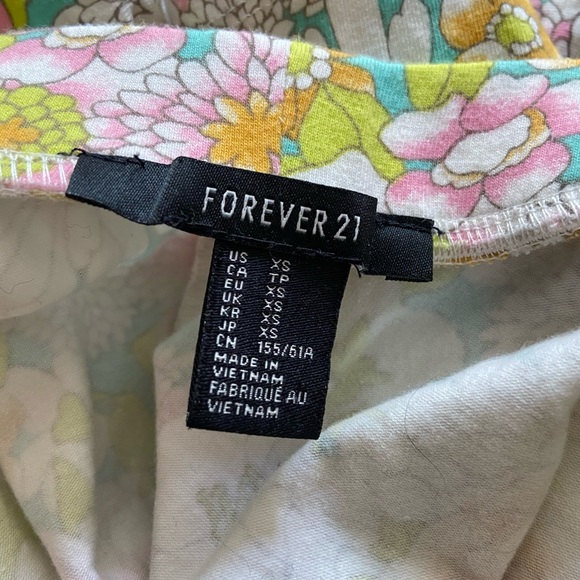 Floral Forever 21 Skirt - Picture 3 of 3